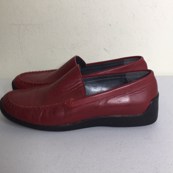 Unlisted Kenneth Cole Red leather loafers size 7 - Picture 2 of 7